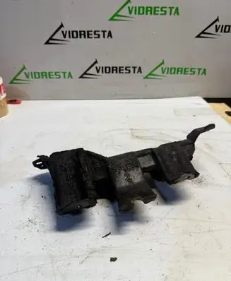 Honda HR-V Engine bonnet/hood sound/heat insulation 