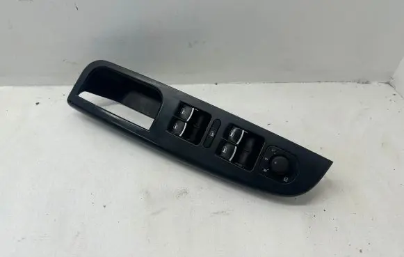 Volkswagen Golf VI Electric window control switch 1K4868049C
