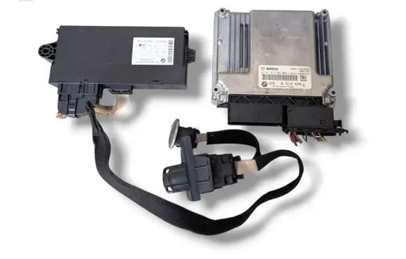 Engine ECU kit and lock set