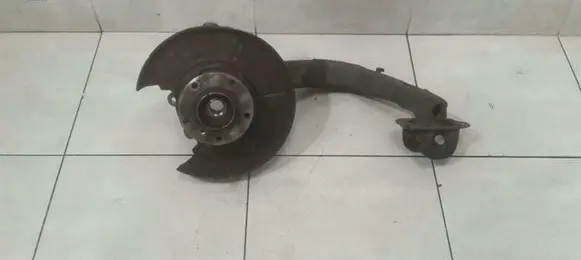 BMW Z4 E85 E86 Rear wheel hub spindle/knuckle 6774775