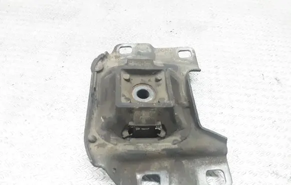 Ford Focus C-MAX Engine mount bracket 3M517M121