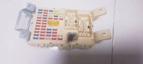 Hyundai ix20 Fuse module 919501K510 1010819014 1K5101008190235