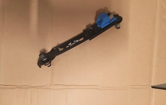 KIA Rio Seat belt adjustment rail