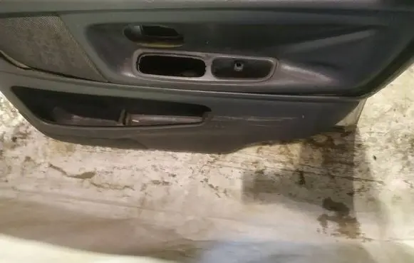 Volvo S70 V70 V70 XC Front door card panel trim