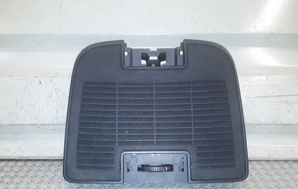 Volkswagen Golf Plus Dashboard air vent grill cover trim 5M0819153B