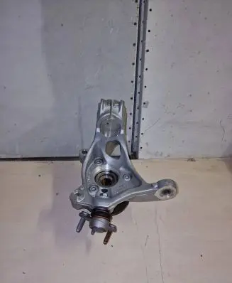 Audi A3 S3 8V Front wheel hub spindle knuckle 5q0407258a