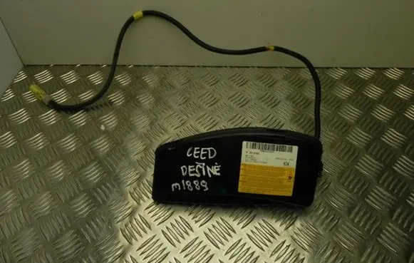 KIA Ceed Side airbag 607793000E M1889