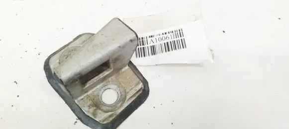 Audi 100 S4 C4 Front door lock loop/hook striker 