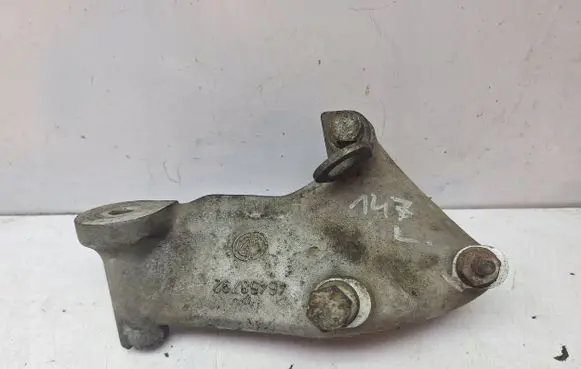 Alfa Romeo 147 Engine mounting bracket 46458792