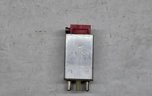Mercedes-Benz S W126 Other relay 1265404745