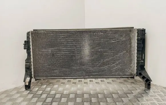 Coolant radiator