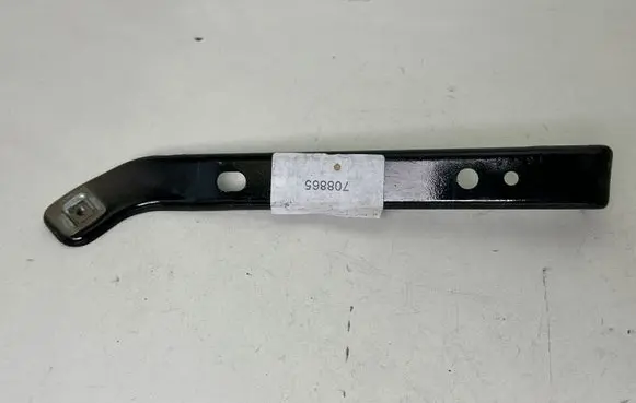 Ford Mustang VI Fender mounting bracket FR3B16C198BC
