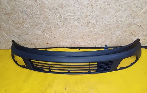 Ford Fiesta Front bumper 2S6117K823 2S61177575E