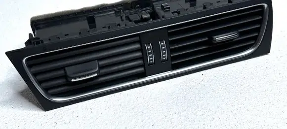 Audi A5 Sportback 8TA Dash center air vent grill 8T1820951D