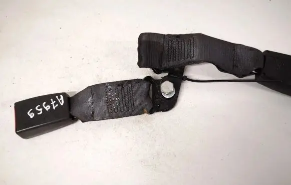 Fiat Croma Middle seatbelt buckle (rear) 33044910