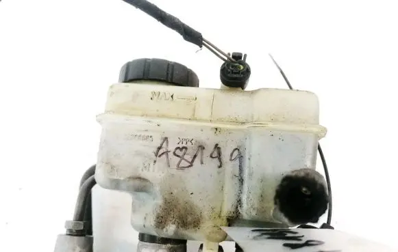 BMW 5 E39 Brake fluid reservoir 32066665