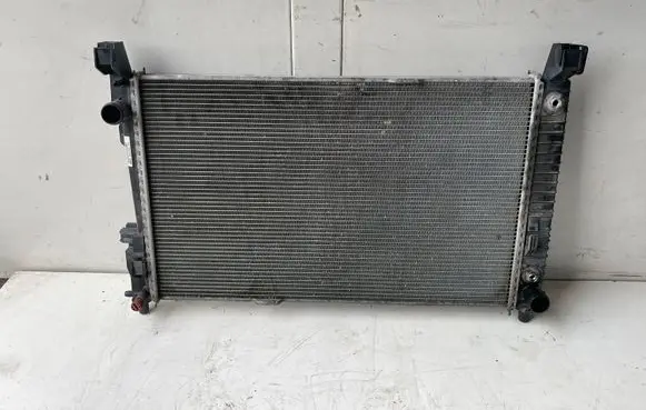 Mercedes-Benz B W245 Coolant radiator A1695003604 M6433001