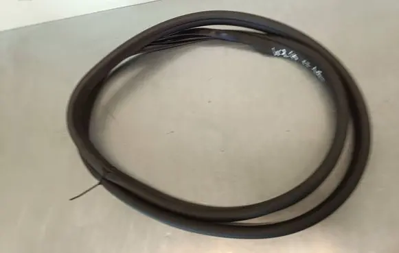 Mercedes-Benz E W213 Front door rubber seal 