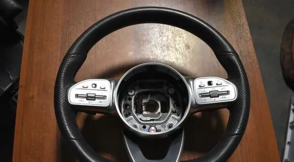 Mercedes-Benz GLE W167 Steering wheel F102A0050004799