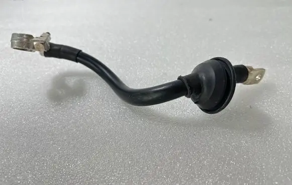 Audi Q7 4L Positive cable (battery) 7L0971225