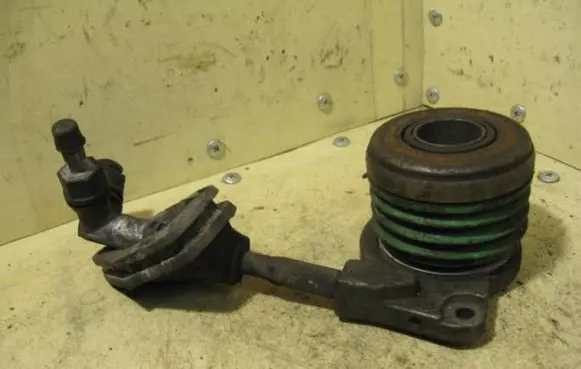 Volvo S80 Clutch release bearing slave cylinder 31316713