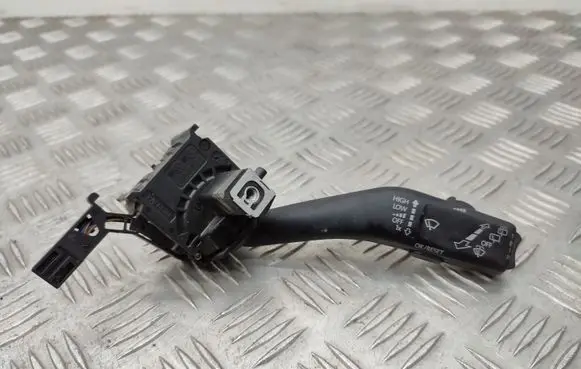 Skoda Octavia Mk2 (1Z) Wiper control stalk 1K0953519J