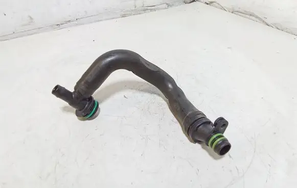 Audi A3 S3 8V Breather hose/pipe 04C103474B