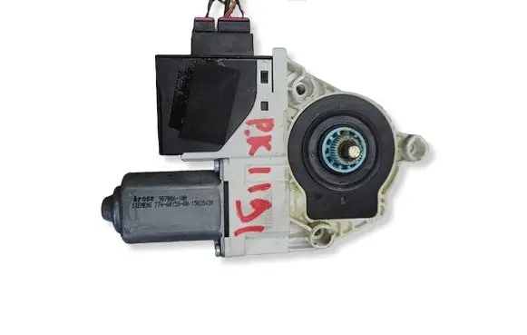 Seat Ibiza III (6L) Vent window/glass motor 6L2959802A 970463104 976447104
