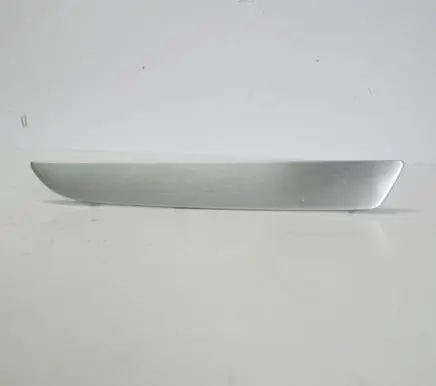 Dashboard glove box trim