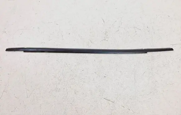 Ford Escape IV Rear door glass trim molding LJ6BS20562 LJ6BS20562AA LV4BS20562