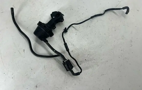 Volkswagen Tiguan Allspace Turbo solenoid valve 06H906283J 06K133583L 06K133241Q