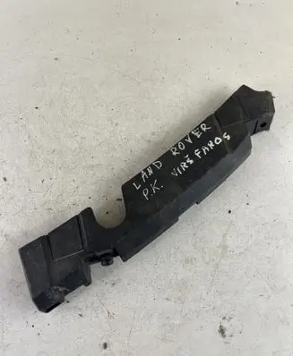 Land Rover Range Rover L322 Headlight/headlamp mounting bracket 239019L