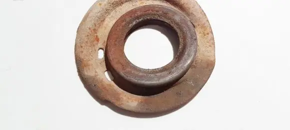 Citroen Xsara Picasso Coil spring mount 