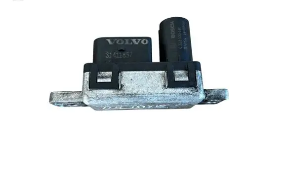 Glow plug pre-heat relay