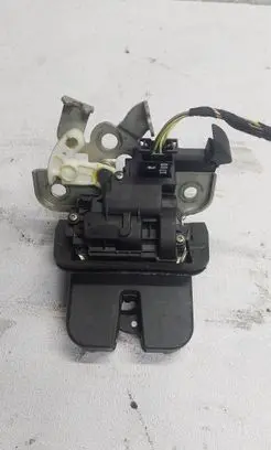 Audi A6 S6 C6 4F Tailgate/trunk/boot lock/catch/latch 