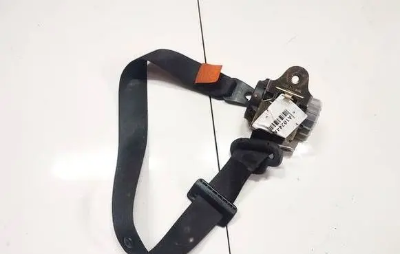 Ford Fiesta Front seatbelt 3338dj0202
