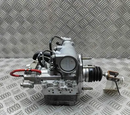 Toyota Auris E180 Brake booster 4721012180
