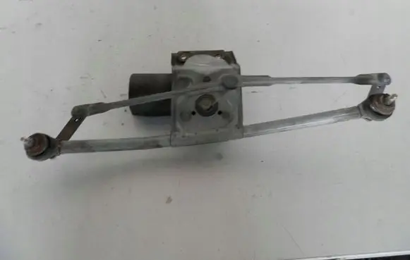 Ford Fiesta Front wiper linkage 0390241306