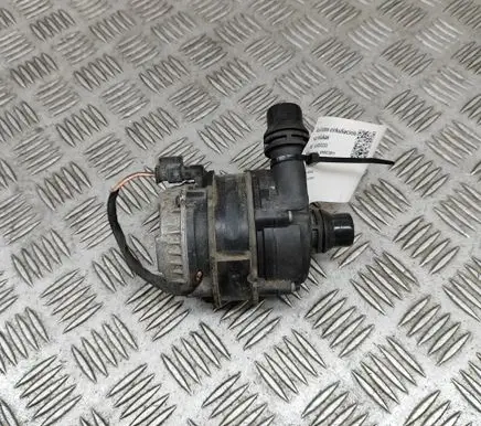 Mercedes-Benz C W205 Electric auxiliary coolant/water pump 0392024050 A0005002686