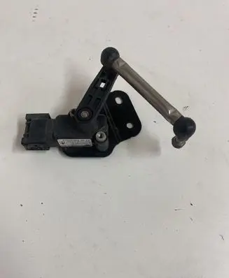 Maserati Levante Air suspension front height level sensor 670037525