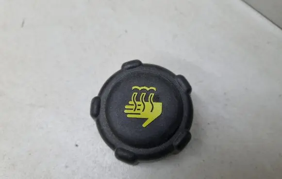 Smart ForFour II W453 Coolant expansion tank/reservoir cap 