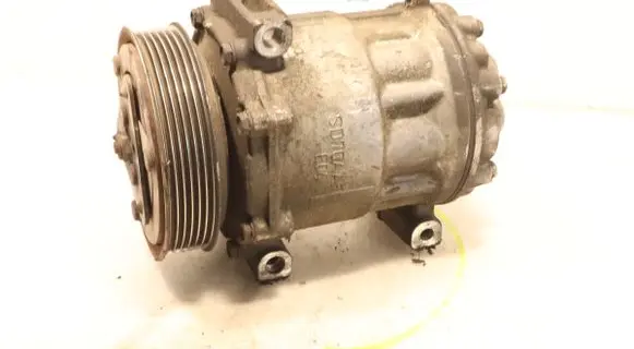 Peugeot 407 Air conditioning (A/C) compressor (pump) 00396106761