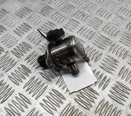 Volkswagen T-Roc Mechanical fuel pump 05E127027L
