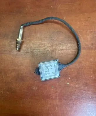 Mercedes-Benz Sprinter W906 Lambda probe sensor A0009058411 AAA9174020006 2211031159