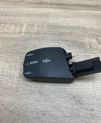 Ford Focus Sound control switch 3M5T14K147AD