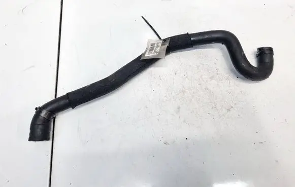 Mercedes-Benz B W245 Engine coolant pipe/hose