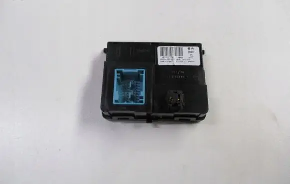 Peugeot 3008 II Other control units/modules 9832227080