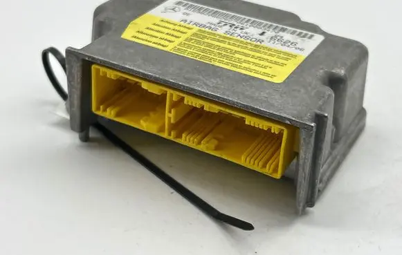 Mercedes-Benz B W245 Airbag control unit/module A1638206626 6626