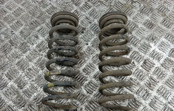 Hyundai ix35 Rear coil spring