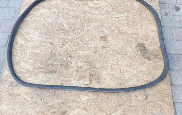 Hyundai i30 Loading door rubber seal (on body) 